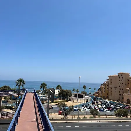 Apartment Atico Con Vistas Al Mar Y Con Piscina Frente A Castillo Sohail *