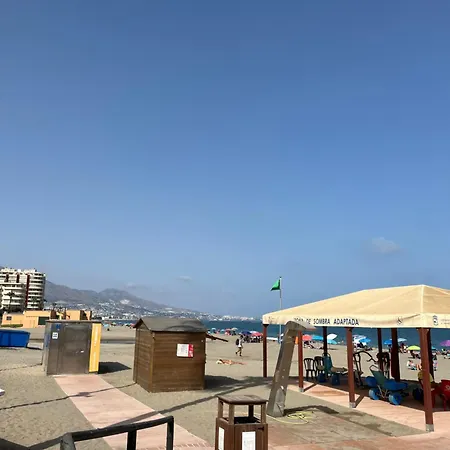 Apartment Atico Con Vistas Al Mar Y Con Piscina Frente A Castillo Sohail Fuengirola